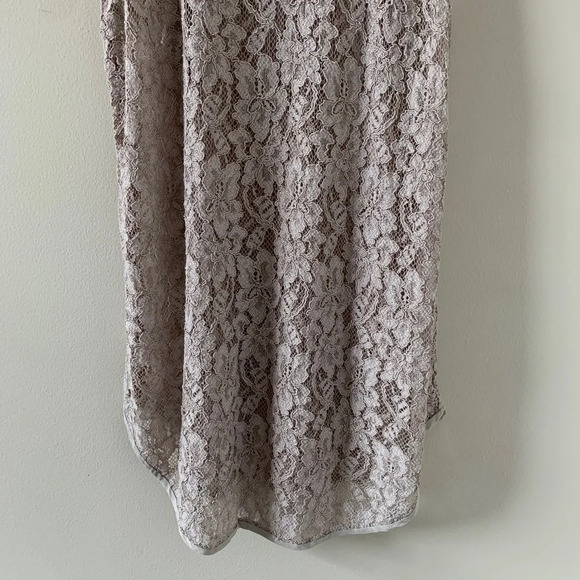 Aritzia Wilfred Madeline Tank Top Sleeveless Lace Racerback Blouse Size Small - Picture 3 of 16